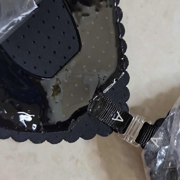 Self Adhesive Bra A Cup Backless Seashell Scallop Black - Picture 4 of 8